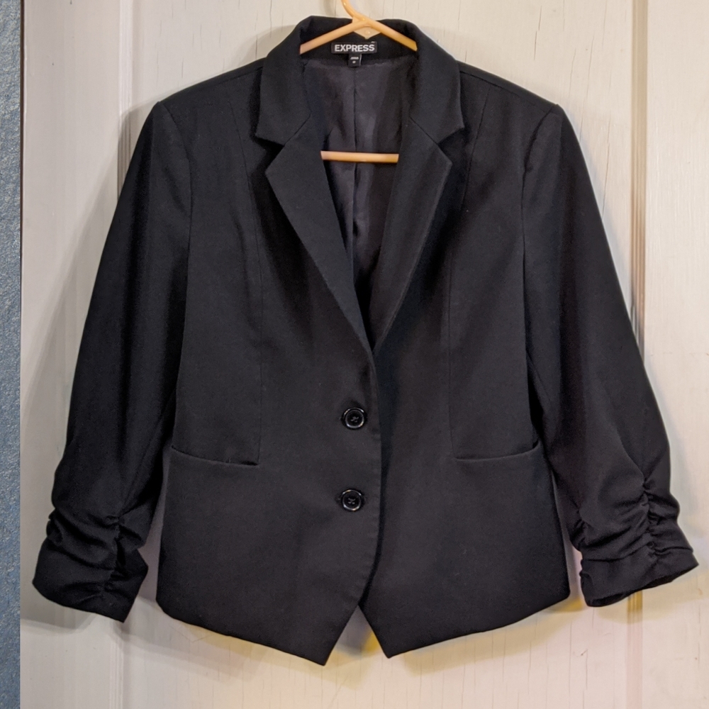 Express black cropped blazer 12 ruched 3/4 sleeve